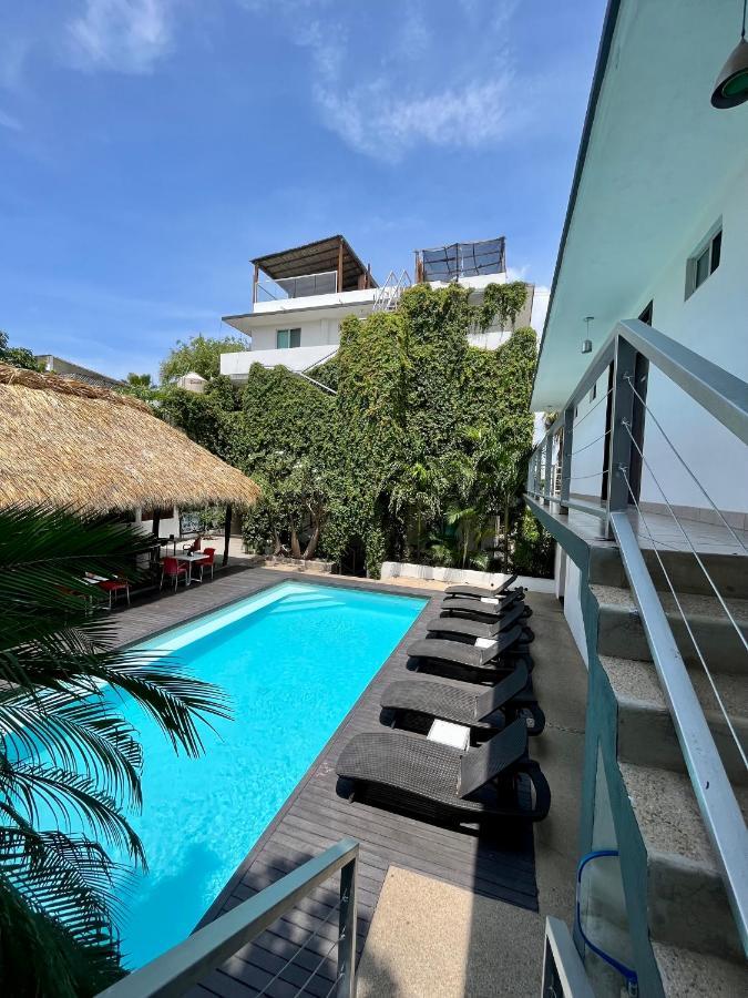 Hotel Aqualuna Cyclops Brisas de Zicatela 外观 照片